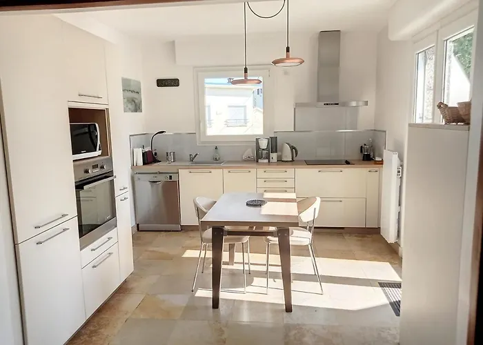 Maison Plain Pied 4 Chambres, Terrasse, Jardin, Parking, Proche Plage/commerces, Wi-fi Gratuite - Fr-1-361-450 בית נופש *